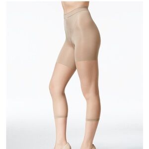 ▪️Spanx Footless Tight (NEW) Size B! ▪️